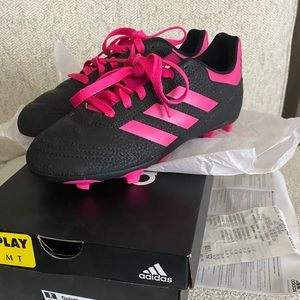 Girls adidas Soccer Cleats Size 2